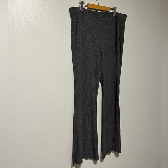 Old Navy Women’s Gray Ribbed Wide-Leg Lounge Pants – Size XL - Picture 5 of 13